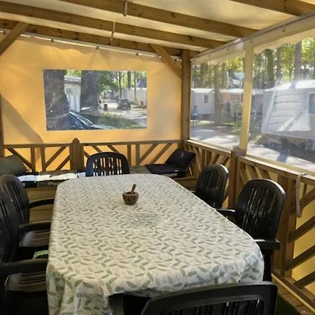 Mobilhhome 4 A 6 Personnes Terrasse Couverte *